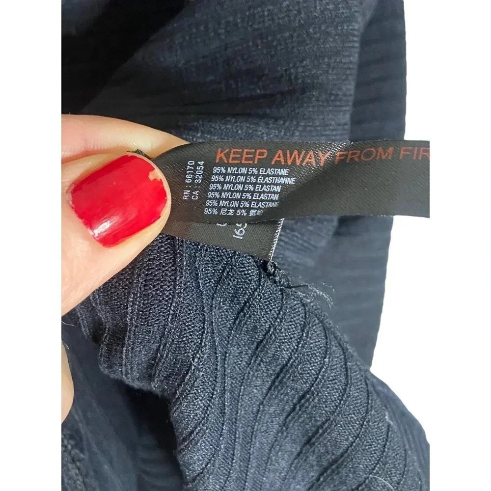 Revolve X FP Movement Can't Handle This Black Turtleneck-sz Small